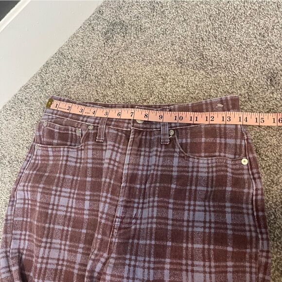 Madewell The Perfect Vintage Straight Jean in Cabernet Plaid - Picture 14 of 16